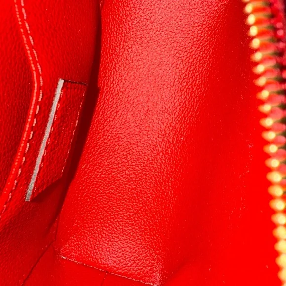 Luis Vuitton Red Designer Embossed Leather Pouch/ Cosmetic Pouch ❤️❤️ - Picture 6 of 7
